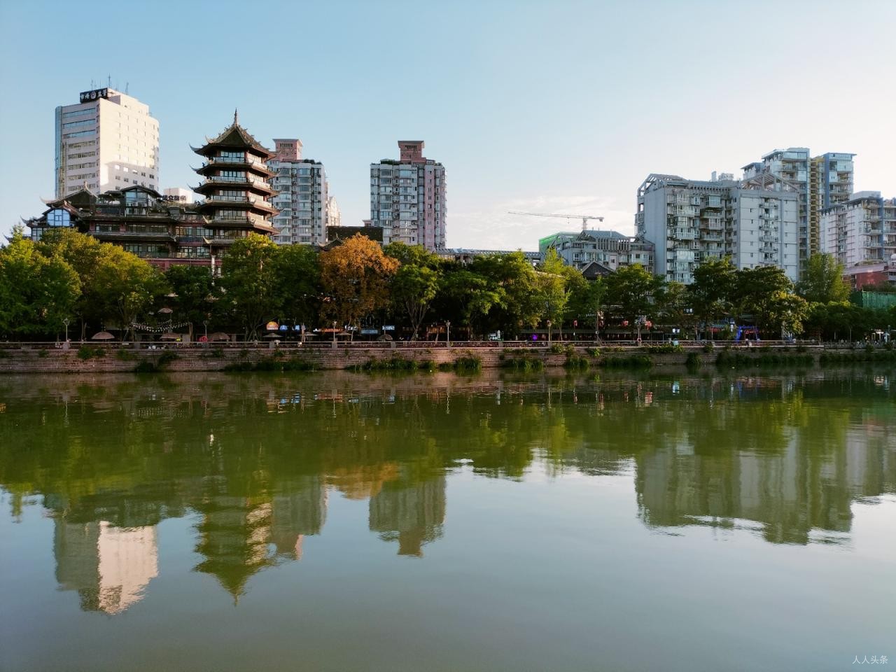 原创诗歌‖水岸之城