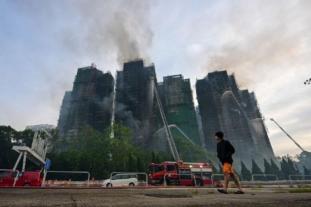香港大埔火灾已致128人遇难！上海市政协委员参与救援：不分内地人与香港人，我们都是中国人