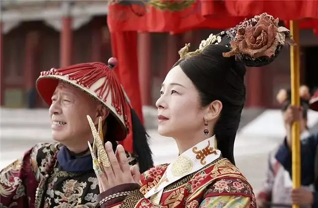 慈禧一生只写了一首诗，却被编入小学教材，现在耳熟能详