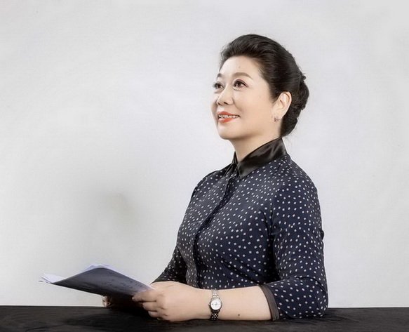 中国乡土诗人致敬百岁诗人贺敬之：​三月杏花延安情 ——致敬百岁诗人贺敬之 作者：马艳君