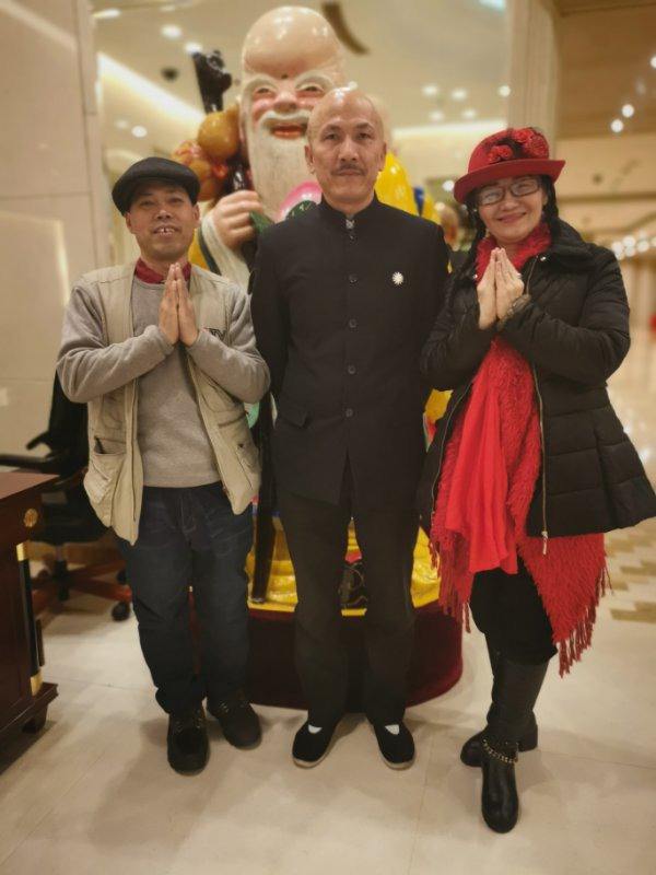 心事被太阳尘封