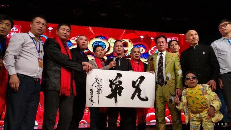 我把相思制作成嫁衣送给你