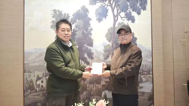 书法家郑石荣获第七届中国书画春晚全国楹联大赛金奖