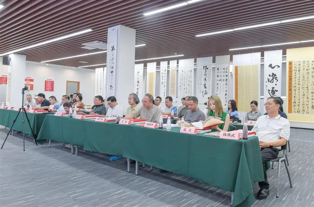诗书合璧，翰墨生辉！“陈继武书法艺术”研讨会在武汉举行