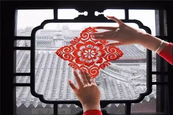 你好！小年到，小年快乐！